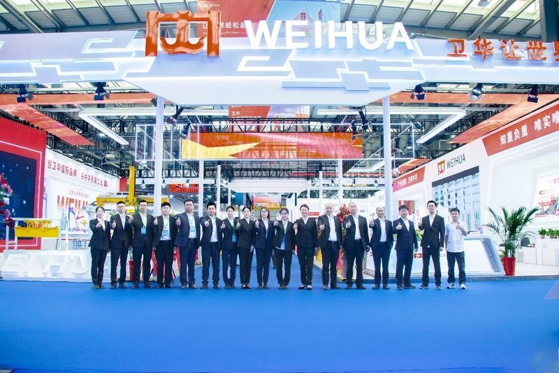 新Level！WEIHUA“黑科技”亮相中國長垣起重裝備博覽交易會！